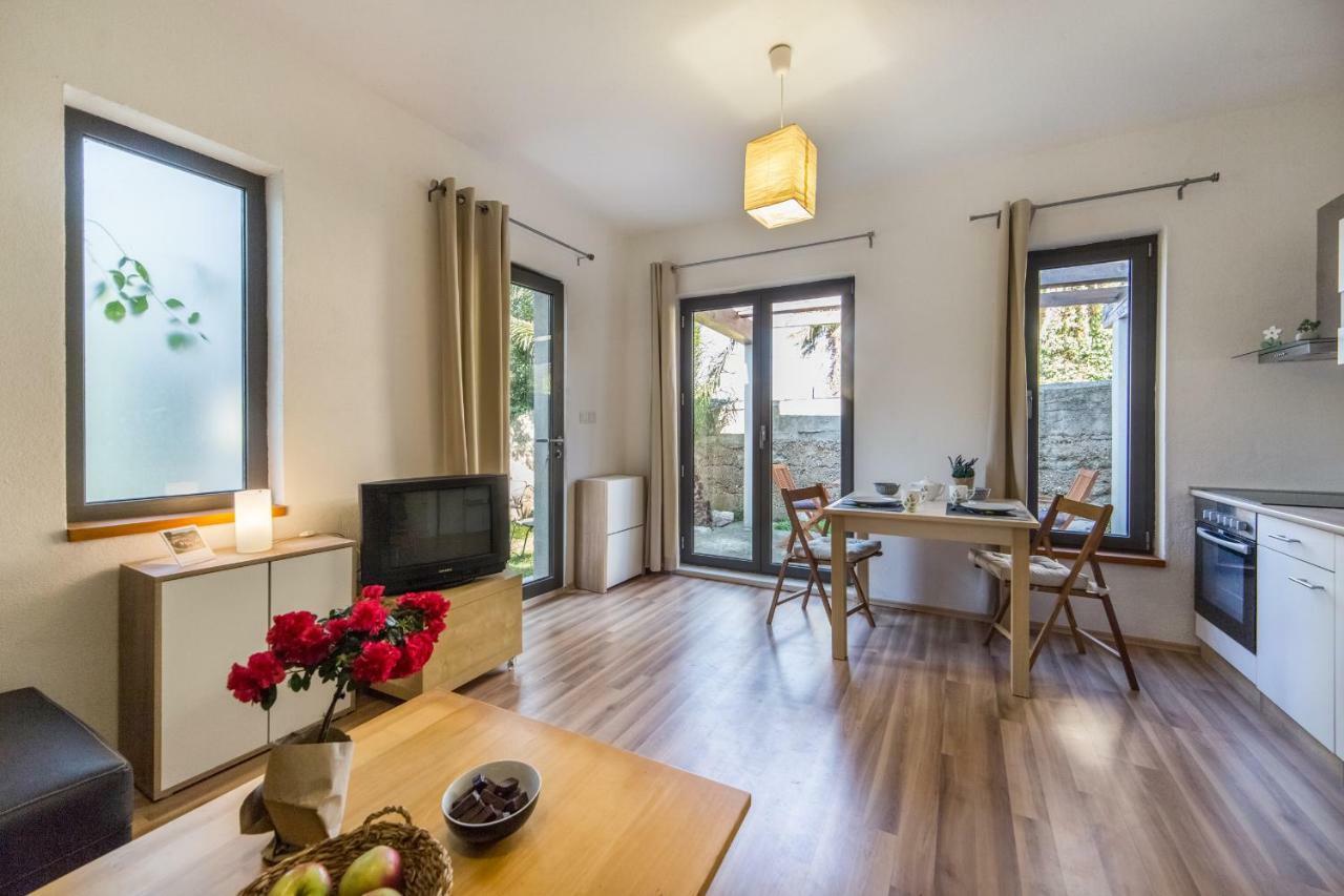 Apartment Peaceful Oasis Makarska Exterior foto
